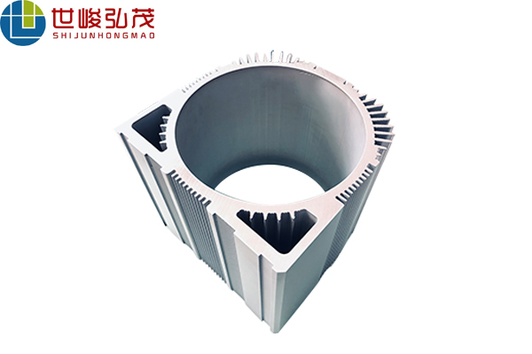 新能源汽車擠壓風(fēng)冷電機外殼鋁型材1